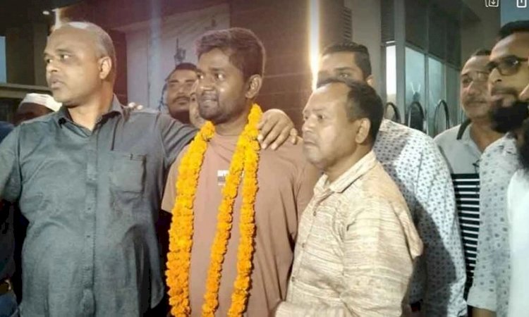 মুক্তি পেলেন সাংবাদিক শামসুজ্জামান