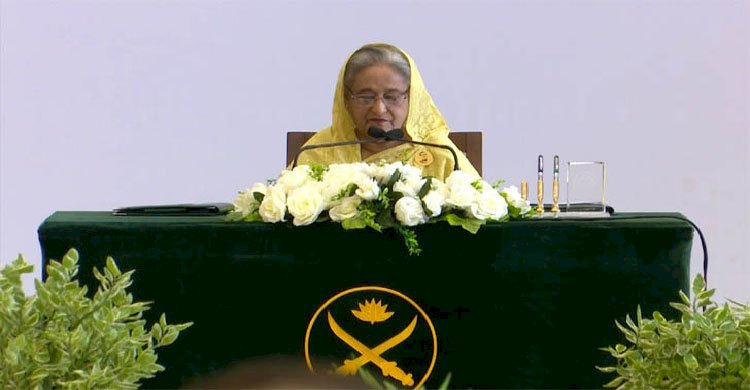 সেনাবাহিনীকে জনগণের আস্থা বজায় রাখার আহ্বান প্রধানমন্ত্রীর