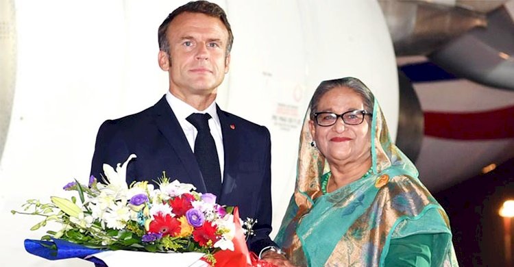 প্রধানমন্ত্রীর কার্যালয়ে ফরাসি প্রেসিডেন্ট ম্যাক্রোঁ
