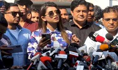 অবশেষে সাংবাদিদের কাছে ক্ষমা চাইলেন তানজিন তিশা