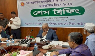 শিক্ষার্থীরা মনে হয় লিমিট ক্রস করে যাচ্ছে: স্বরাষ্ট্রমন্ত্রী