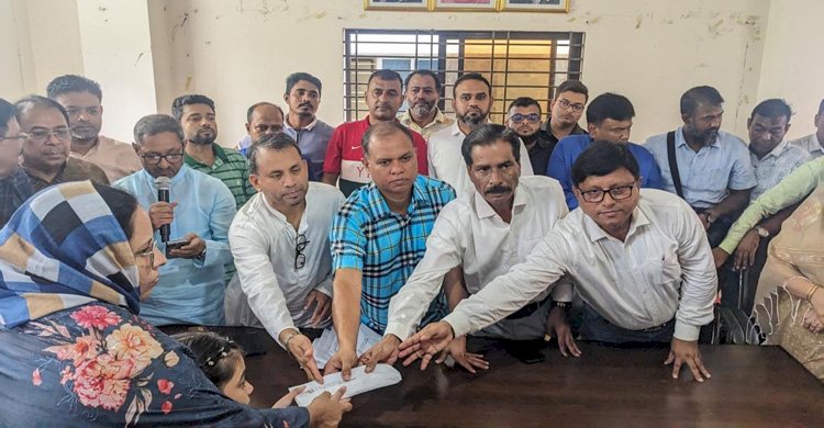 দ্বিতীয় স্বাধীনতায় যারা শহীদ হয়েছেন, তাদের পরিবার থেকে একজনকে চাকুরি দিতে হবে : রুমন