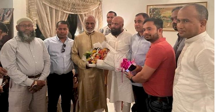 ড.মঈন খানের সাথে যুক্তরাজ্য বিএনপির সভাপতি মালিকের সাক্ষাৎ 