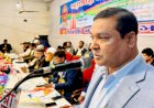 অপসাংবাদিকতা ও তথ্য সন্ত্রাস সাংবাদিকতার মর্যাদাকে ম্লান করে দিচ্ছে: কাদের গণি চৌধুরী 