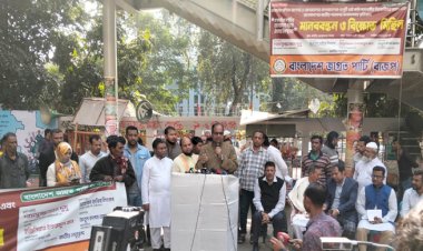 আশা করি ভারত সকল ষড়যন্ত্র ত্যাগ করে বন্ধু হিসেবে থাকবে: দুদু 