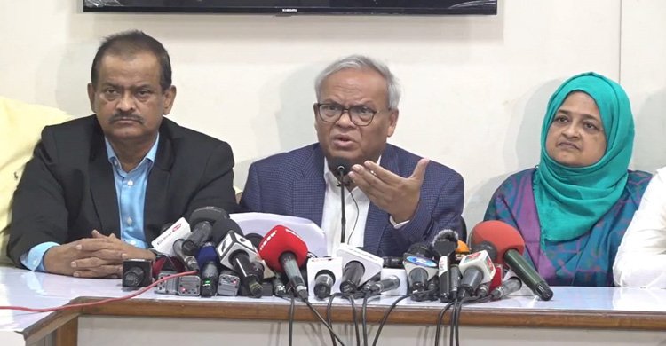 বিভাজনের রেখা তৈরি করছে দিল্লি: রিজভী