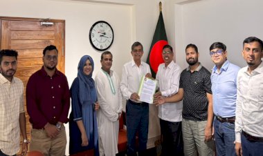 শিক্ষা উপদেষ্টার সাথে উর্দুভাষী প্রতিনিধি দলের সাক্ষাৎ
