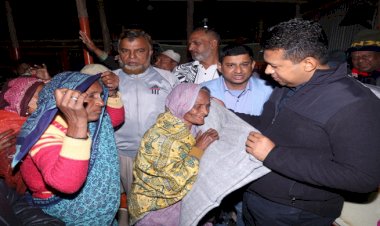 শীতে কাঁপা জেলে পল্লীতে মানবিক ডিসি চট্টগ্রাম
