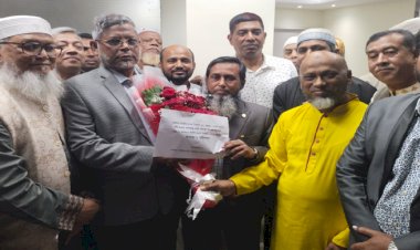 নবনির্বাচিত সংসদ সদস্য কাজী রফিকুল ইসলামকে সারিয়াকান্দি কল্যাণ সমিতির পক্ষ থেকে ফুলেল শুভেচ্ছা