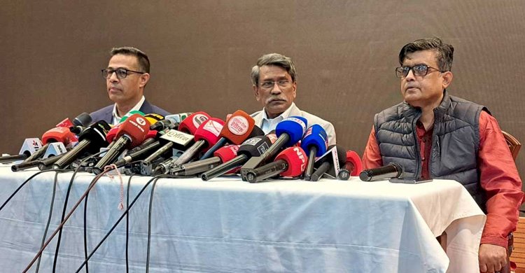হ্যাঁ ভোটের মাধ্যমে জনগণ সংস্কারের পক্ষে রায় দিয়েছে: আলী রীয়াজ
