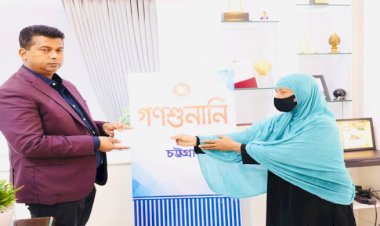 ক্যান্সার রোগী থেকে দৃষ্টি-প্রতিবন্ধী শিক্ষার্থী সবার পাশে দাড়ালেন ডিসি জাহিদ